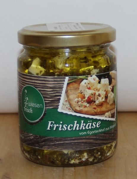 Frischkäse in Öl eingelegt