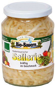 Sellerie im Glas