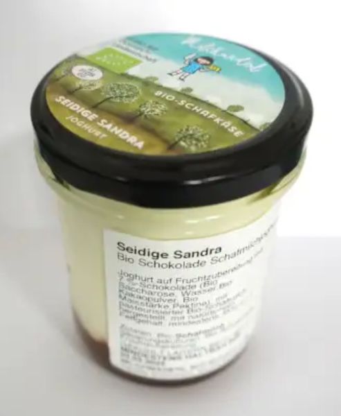 Bio-Schafjoghurt „Seidige Sandra“ mit Schokolade