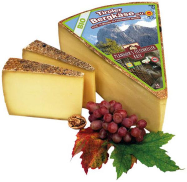 Tiroler Bio Bergkäse (15 Monate im Felsenkeller gereift)