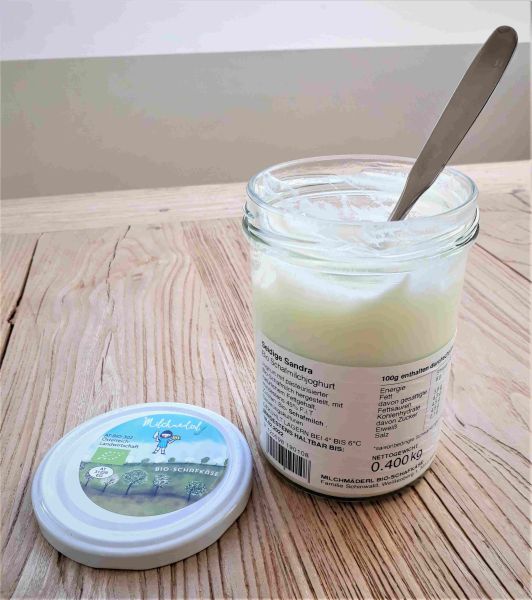Bio-Schafjoghurt „Seidige Sandra“ - gerührt