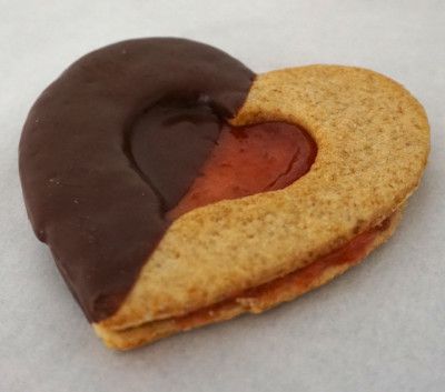 Bio Dinkel Linzerherz mit Schoko