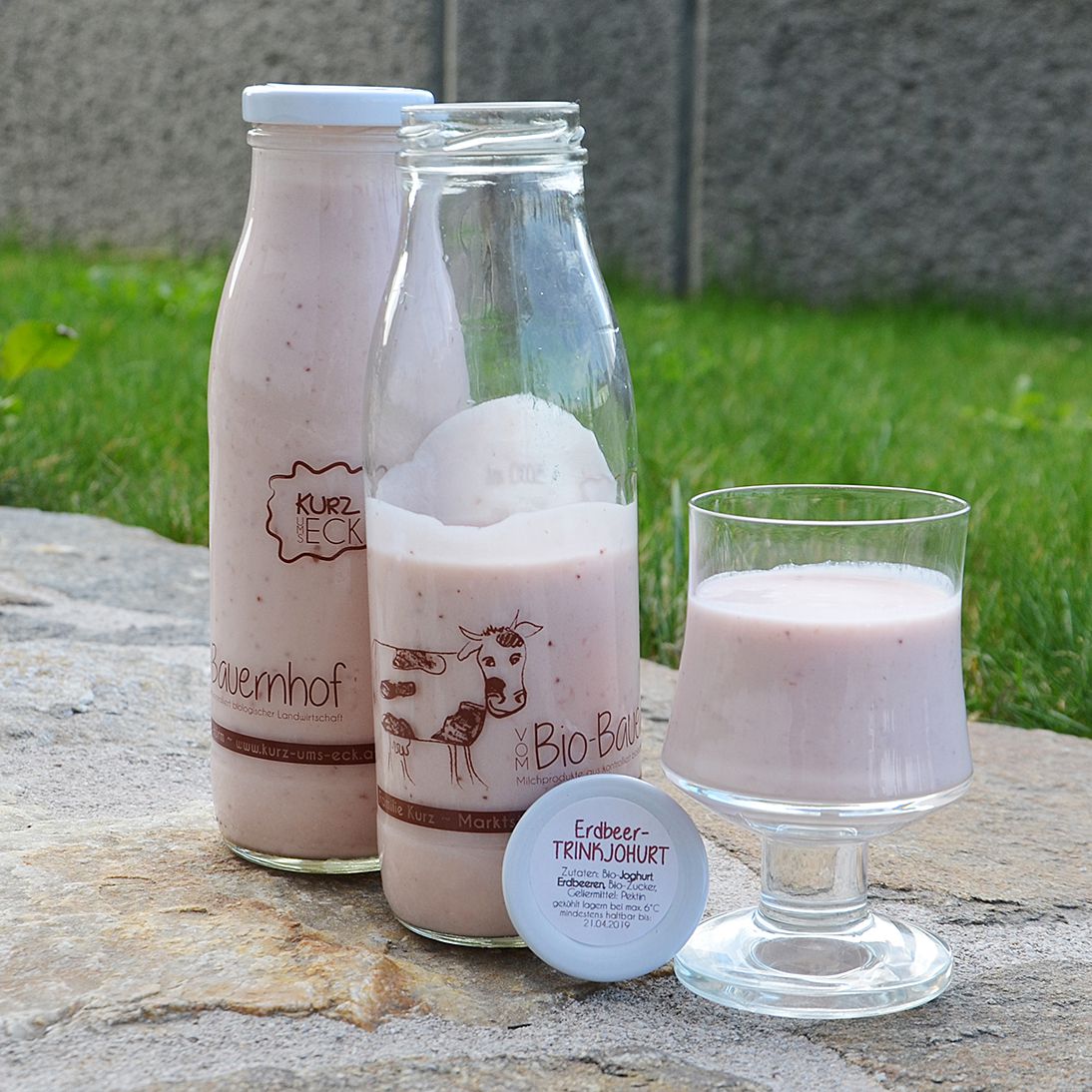 Bio Erdbeer Trinkjoghurt - TrinkKurt (groß)