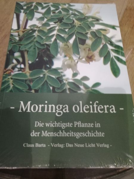 Buch Moringa oleifera