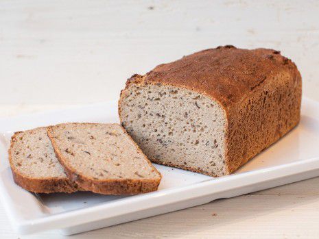 Buchweizenbrot mit Hefe