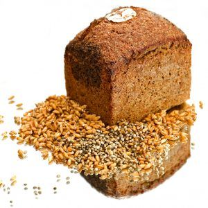 Dinkel-Keimbrot mit Hanfsamen