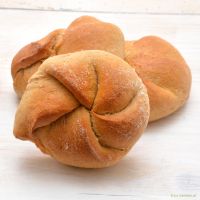 Semmel "Handsemmerl" Semmel "Handsemmerl"