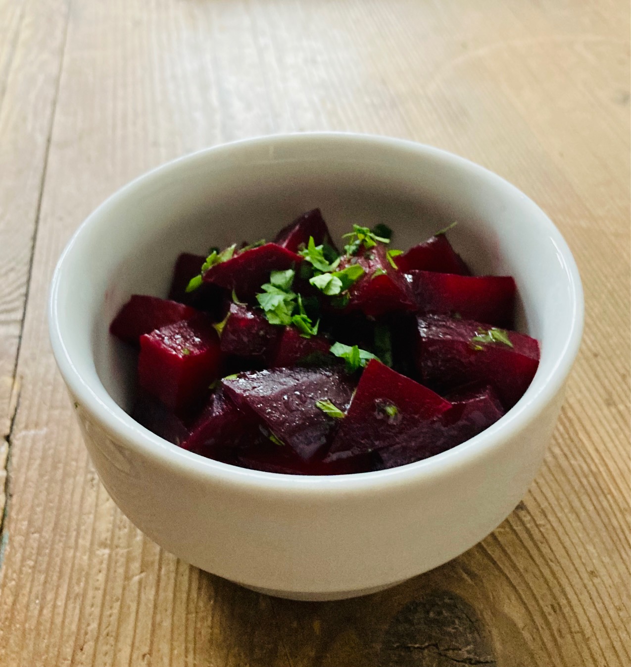 Roter Rüben Salat nach griechischer Art | Rezepte | glanz.greißlerei