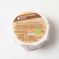 Camembert mit Nuss € 24,50 /kg) Camembert mit Nuss € 24,50 /kg)