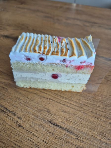 Ribiselschaum Schnitte
