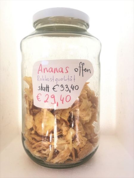 Ananas getrocknet offen