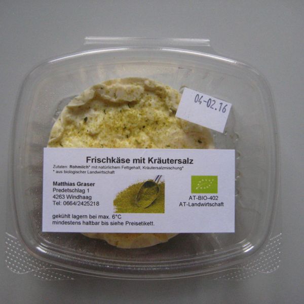 Frischkäse aus Rohmilch mit Kräutersalz (17,62 € / KG)
