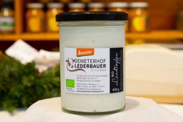 Landtopfen aus Rohmilch