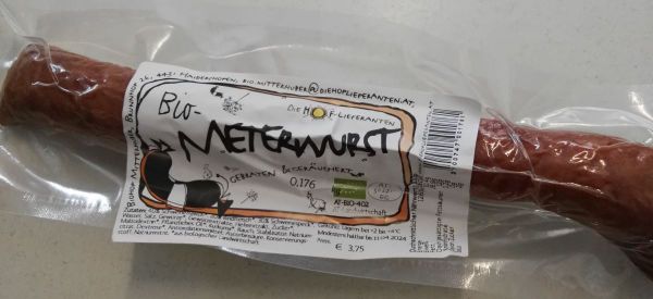 Meterwurst (€ 21,30/kg)