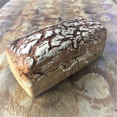 Roggenvollkornkastenbrot