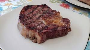 Rib-Eye-Steak natur, ca. 300g (€ 46,93/kg)