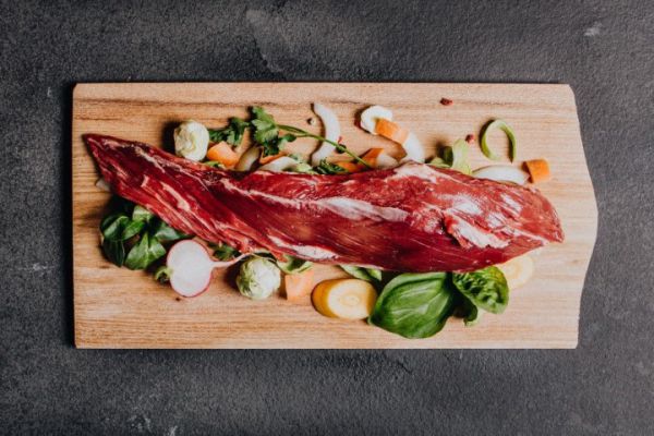 Hanging Tender Steak mariniert, ca. 300g (€ 30,13/kg)