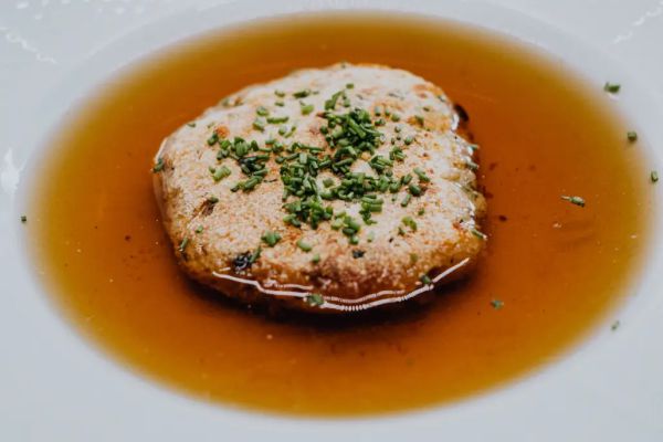 Kaspressknödel 4 Stk. (€ 21,96/kg) tiefgekühlt