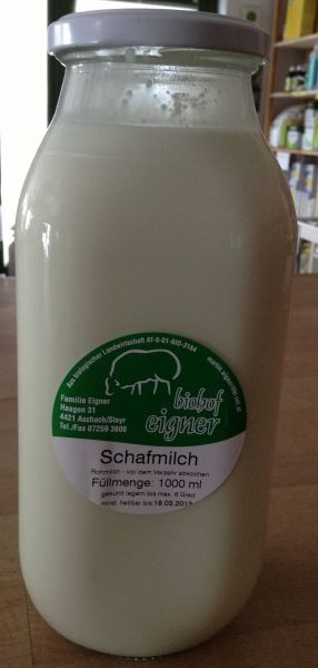 Schafrohmilch - 1 l (+ Pfand € 0,80)
