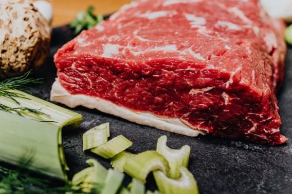 Beiried im Ganzen (€ 51,34/kg)