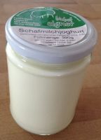 Schafmilchjoghurt natur (+ Pfand € 0,50) Schafmilchjoghurt natur (+ Pfand € 0,50)