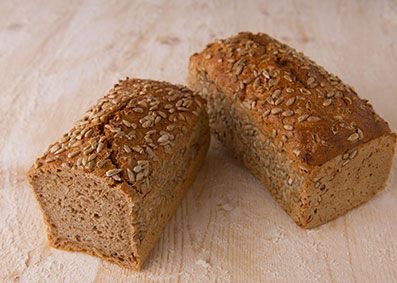 Dinkel Apfel-Sonnenblumenbrot