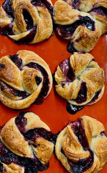 Heidelbeer-Cruffin Dinkel und vegan